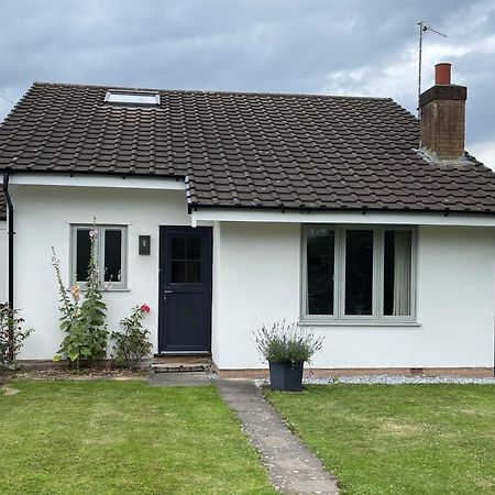 Fir Tree Cottage 切斯特 外观 照片